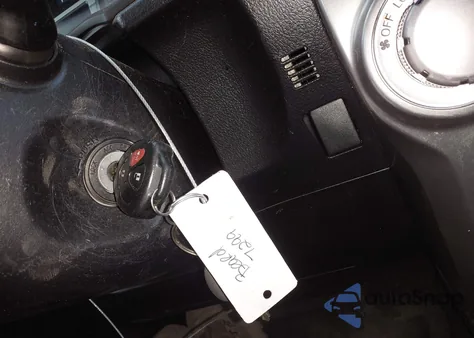 2016 Toyota 4Runner Sr5 z USA, uszkodzony, nr VIN JTEBU5JR2G5343621